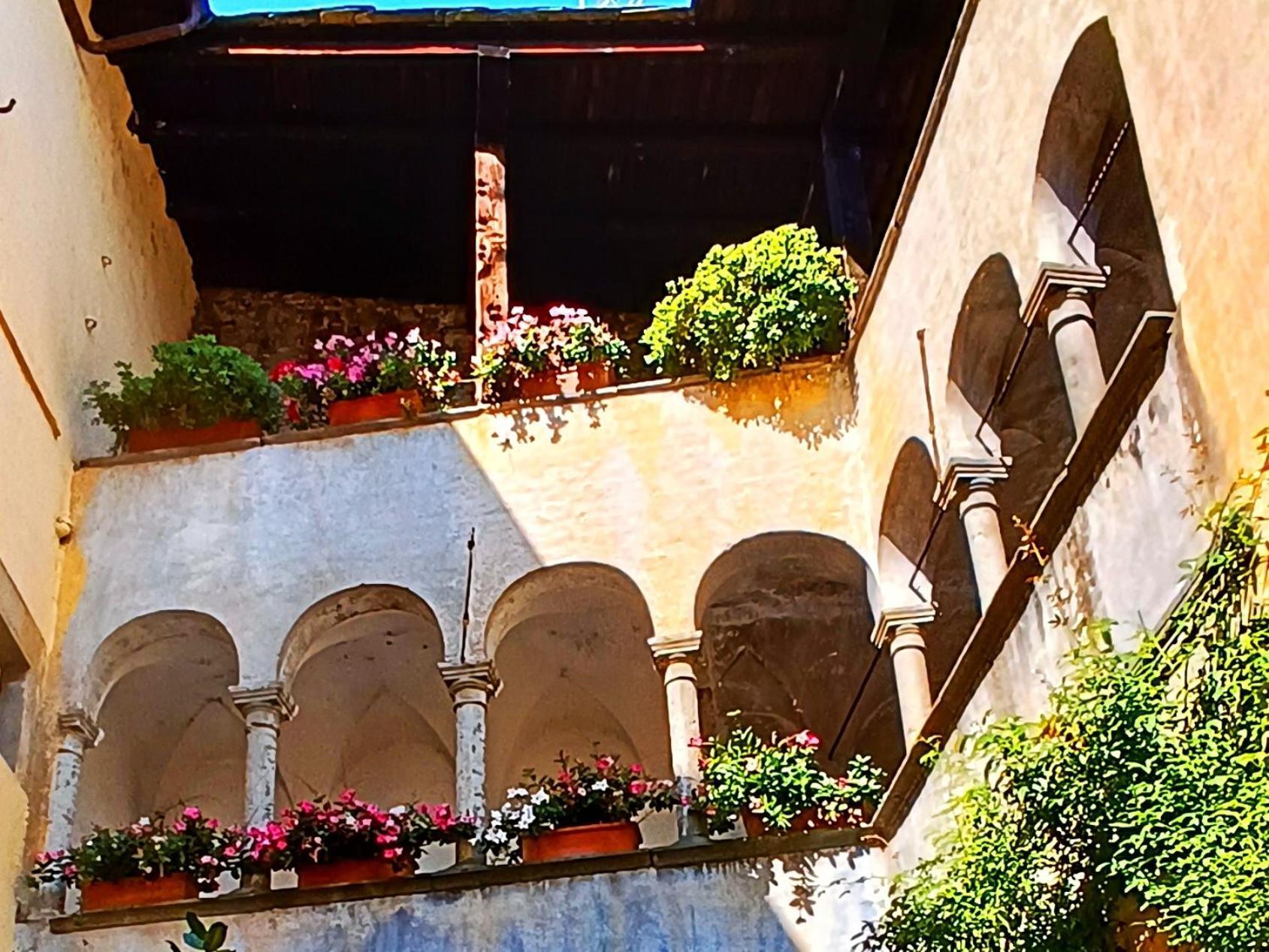 Il Granaio Di Palazzo Guicciardi Appartement San Bernardo  Kamer foto
